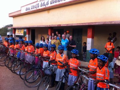 La Fundación Euskadi solidaria con la India